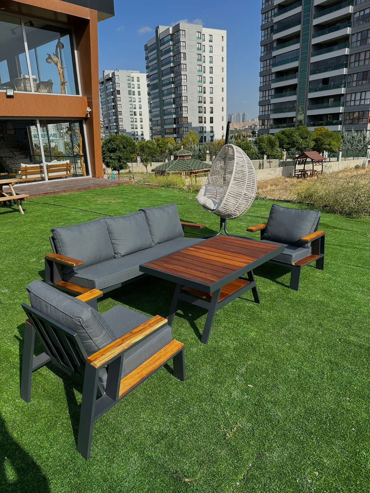 DEMİR- ALÜMİNYUM BAHÇE & BALKON OTURMA GRUPLARI